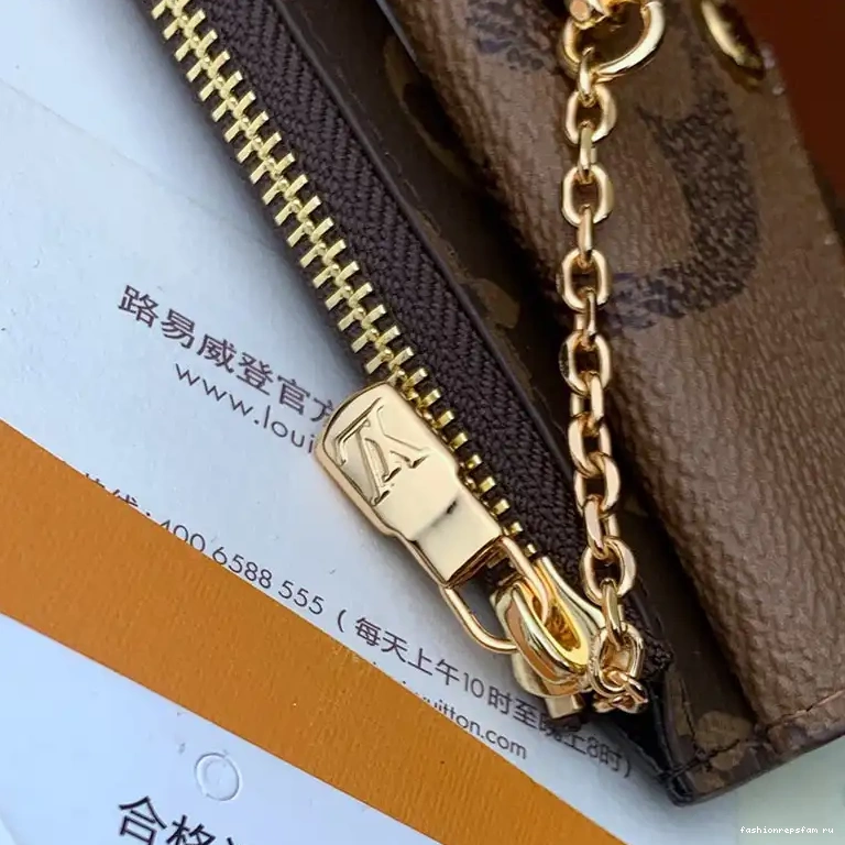 Fashionrepsfam ru LV Bags 2411YA0037 0809